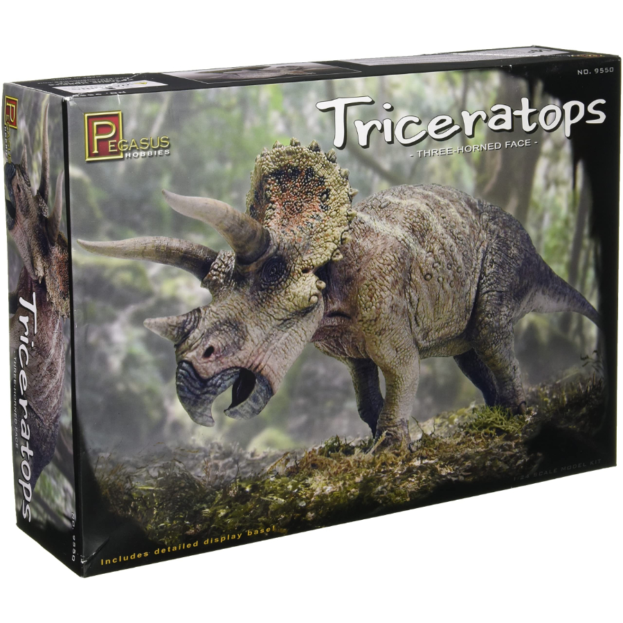 Pegasus Model Kit 1:24 Triceratops 3 Horned Face Dinosaur