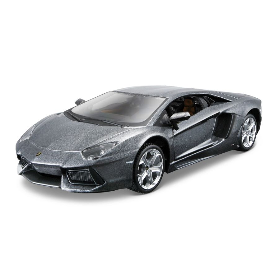 Maisto Diecast 1:24 Kit Lamborghini Aventador LP700-4 Assorted