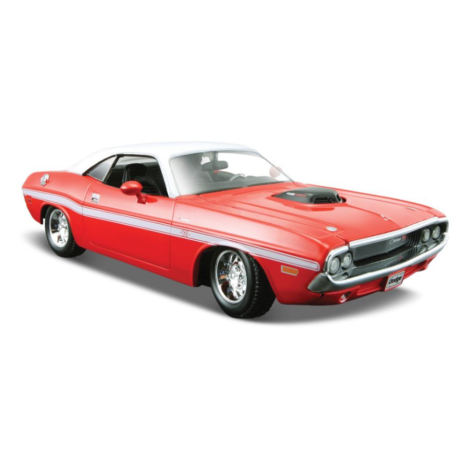 Maisto Diecast 1:24 Special Edition 1970 Dodge Challenger RT Coupe Assorted