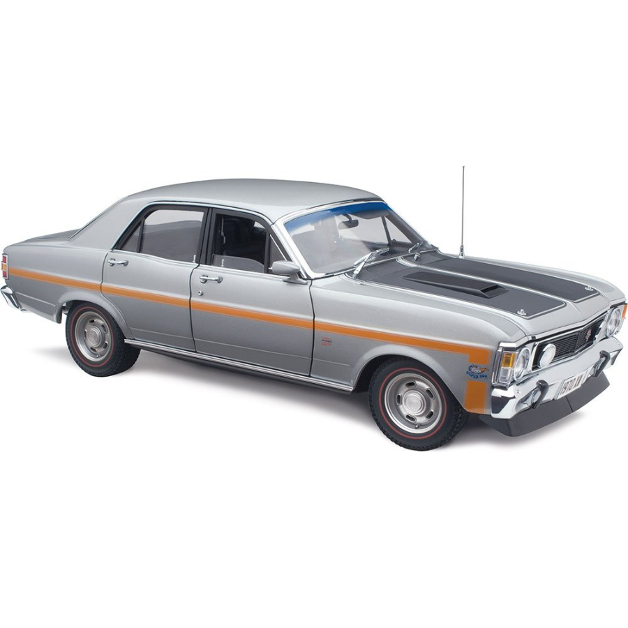 Classic Carlectables Diecast 1:18 Ford XW Falcon GT-HO Phase II Silver Fox