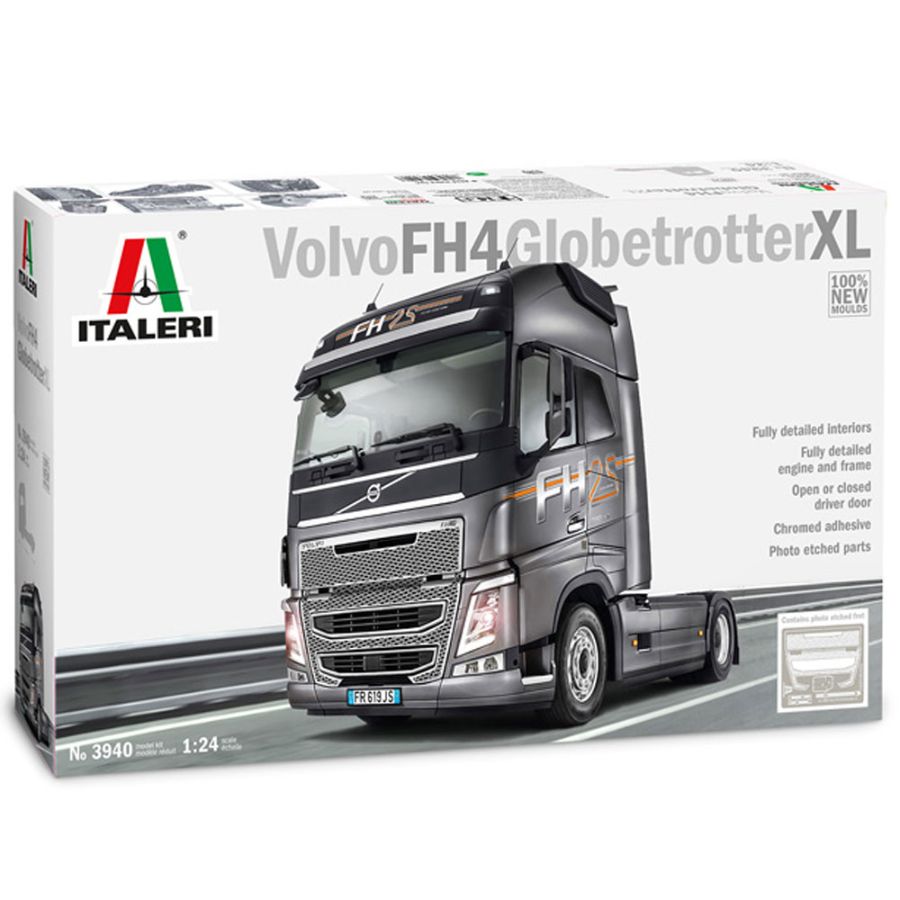 Italeri Model Kit 1:24 Volvo FH16 Globetrotter XL 2014