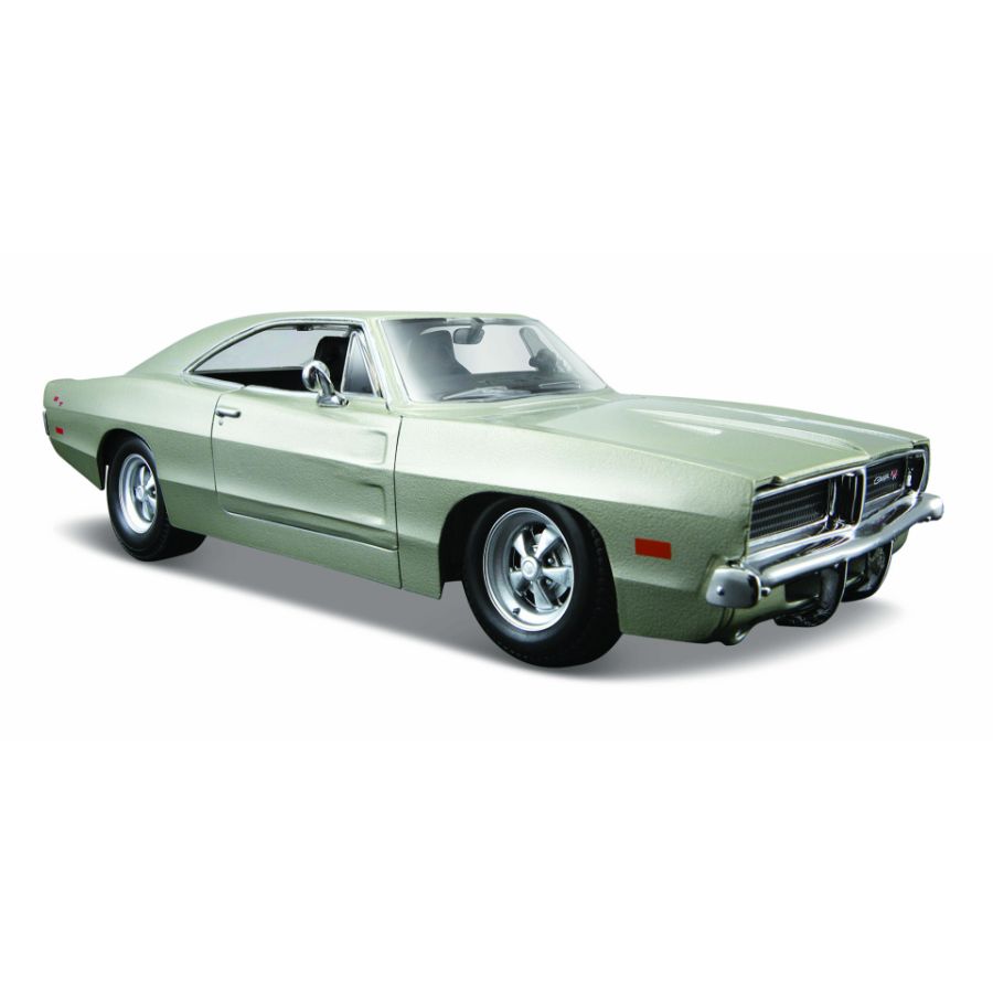Maisto Diecast 1:24 Special Edition 1969 Dodge Charger RT Assorted