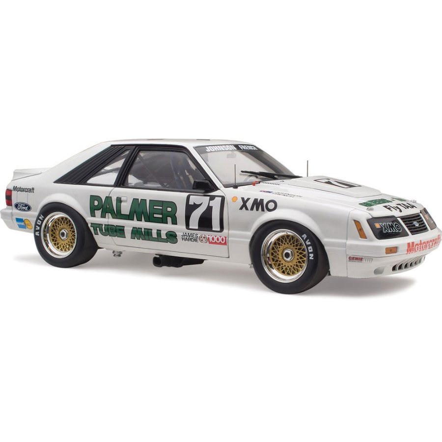 Classic Carlectables Diecast 1:18 Ford Mustang GT 1984 Bathurst