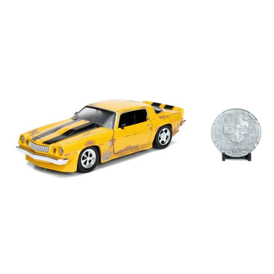 Jada Diecast 1:24 Transformers Bumblebee 1977 Chevy Camaro With Collectible Coin