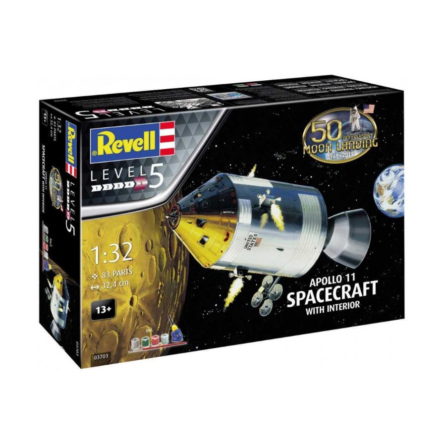 Revell Model Kit Gift Set 1:32 Spacecraft With Interior