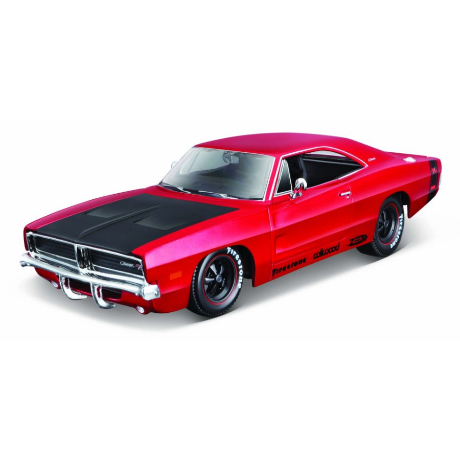 Maisto Diecast 1:24 Design Classic Muscle 1969 Dodge Charger RT Assorted