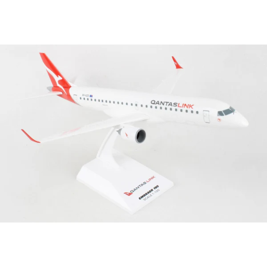 Skymarks Diecast 1:100 Qantas E190