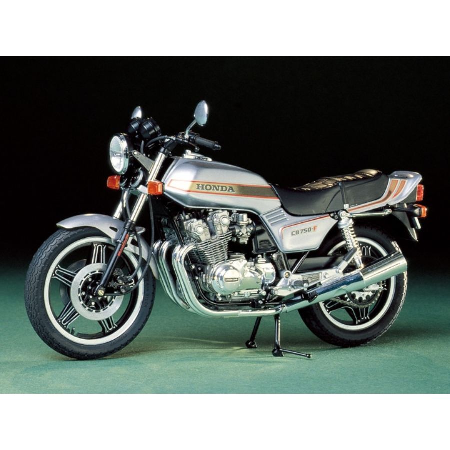 Tamiya Model Kit 1:12 Honda CB750F