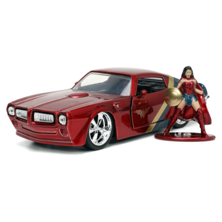 Jada Diecast 1:32 DC 1972 Pontiac Firebird With Wonder Woman Figure